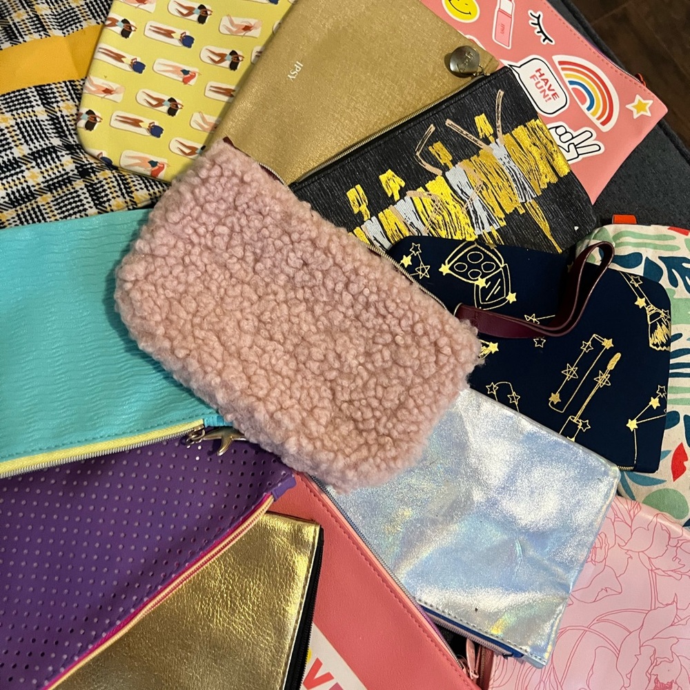 SMALL CUTE IPSY BAGS - Picture 6 of 7